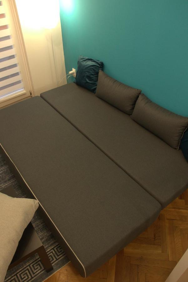 Novi Sad Apartman Tenigo Buitenkant foto