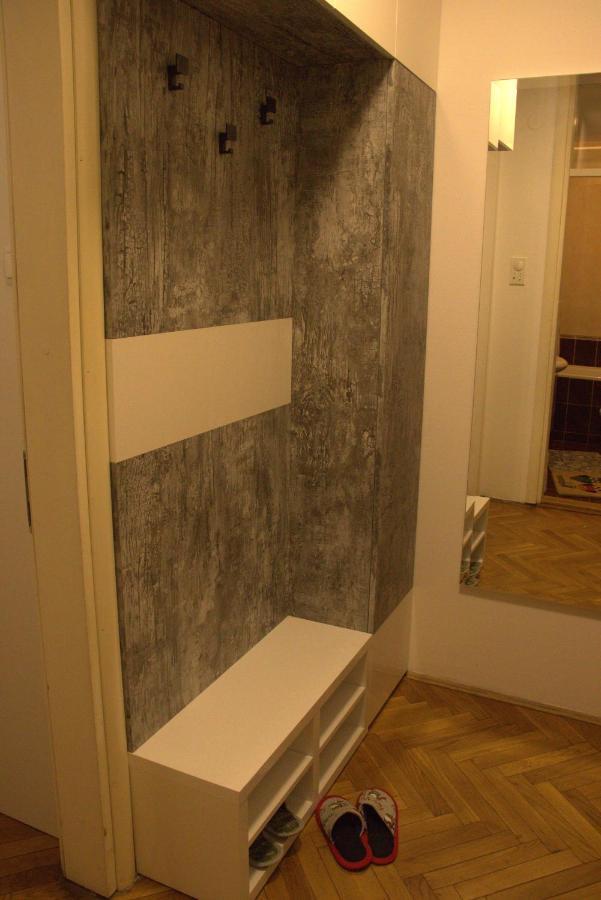 Novi Sad Apartman Tenigo Buitenkant foto
