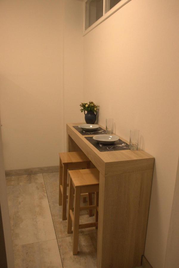 Novi Sad Apartman Tenigo Buitenkant foto