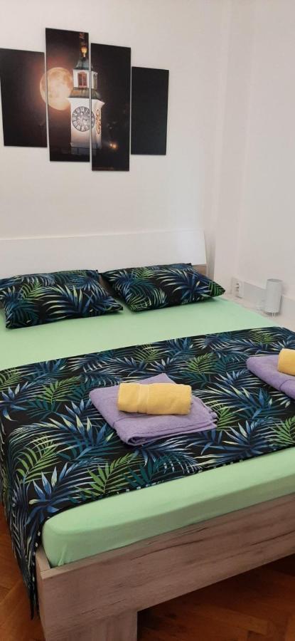 Novi Sad Apartman Tenigo Buitenkant foto